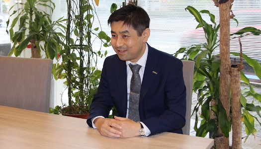 フランチャイズ・査定サイトに依存せず、自社ホームページ構築で不動産売却依頼500％増加！