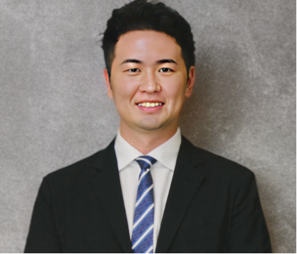 事業推進室 室長 Webブランディングプロデューサー 吉田 聖也
